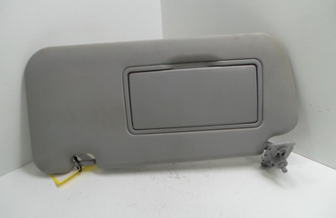 KIA Cerato 5-trg. Bj.06 Sonnenblende links mit Spiegel unbeleuchtet